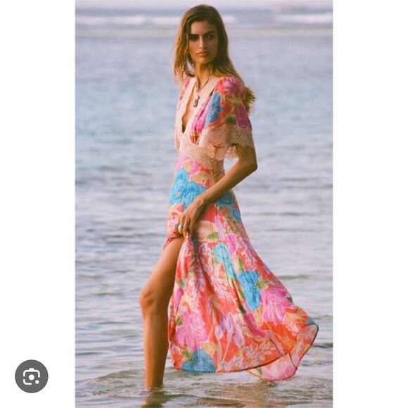 125- $199 *FREE SHIPPING* NWT Spell Painter's Garden Lace Maxi Dress Crimson S - Picture 3 of 7